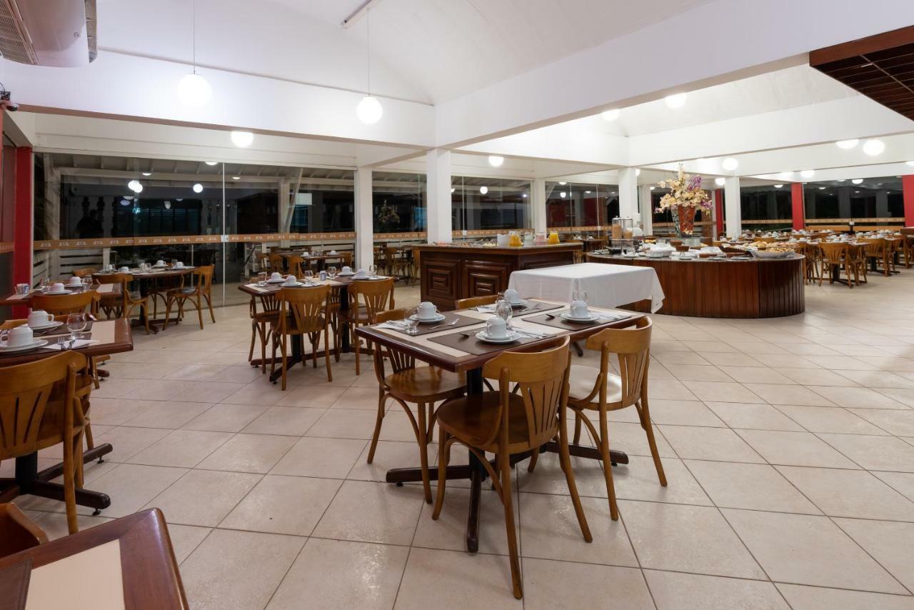 Carlton Suites ลิเมรา ภายนอก รูปภาพ